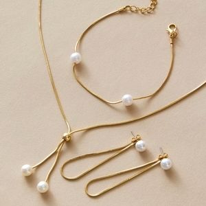 Faux Pearl Jewelry Set